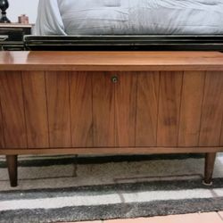 Lane Furniture Cedar Chest