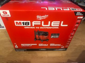 Milwaukee M18 FUEL 9 Gal. Cordless DUAL-BATTERY Wet/Dry Shop Vacuum Kit with (2) 8.0 ah Batteries, Filter, Hose, and Accessories