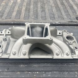 Edelbrock Intake Manifold