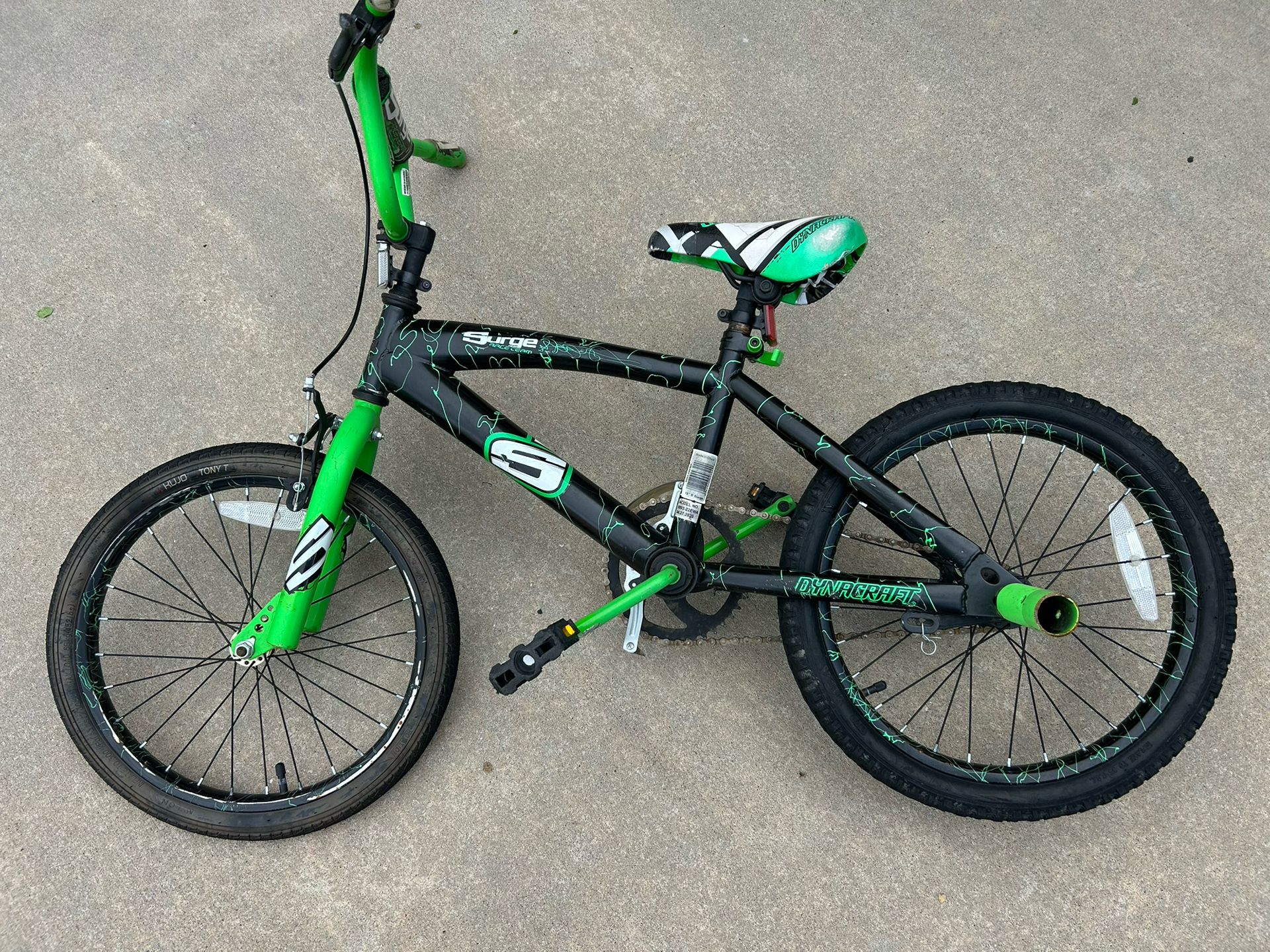Dynacraft Surge 18”BMX bike