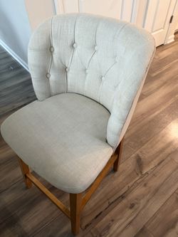 Dining chair (4)