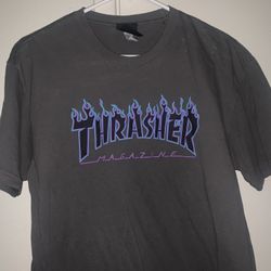 Brand New Never Worn Thrasher Tee Shirt Grey And Blue Lighting Flames 🔥 Skateboard 🛹