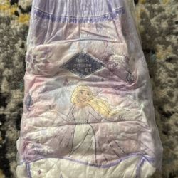 Huggies 4t-5t Girls Pull Ups 20+ct