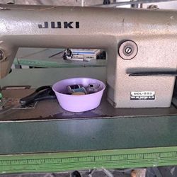 Juki Sewing Machine