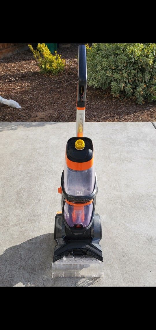 Bissell Vacuum Deep Cleaner