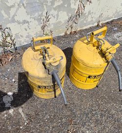 Fuel cans