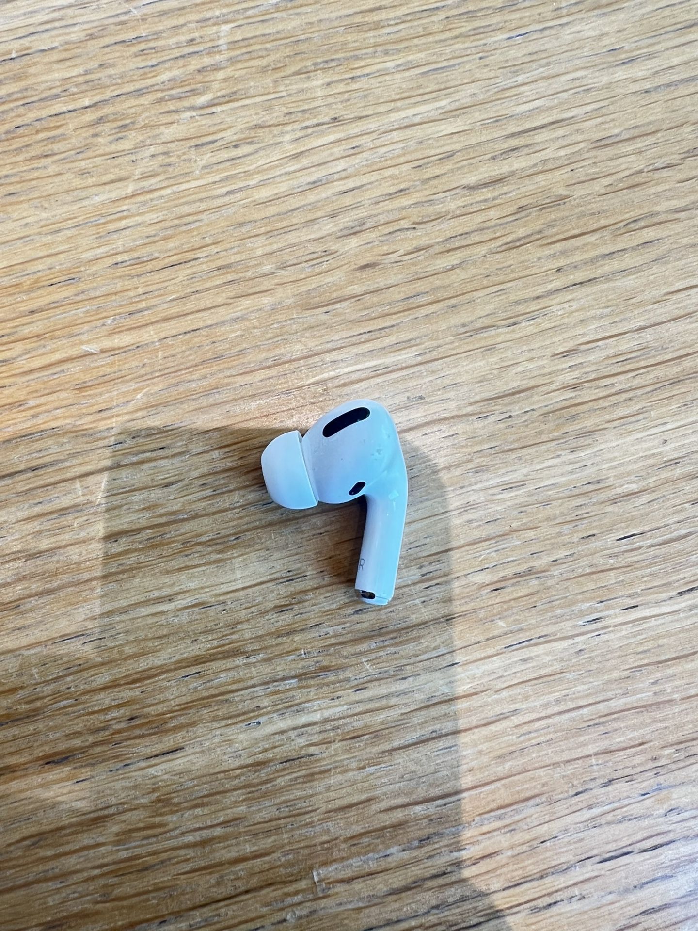 Right Ear Airpod Pro