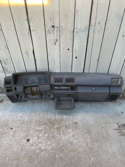 1984to1988 Toyota pick up truck nice originaldashboard asking $650 and no, it's not a cover. It is the original dashboard it has no cracks on it
