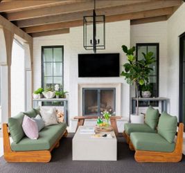Brand New Gorgeous 3 Piece patio set with green cushions