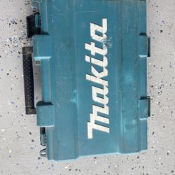 Makita drill set box