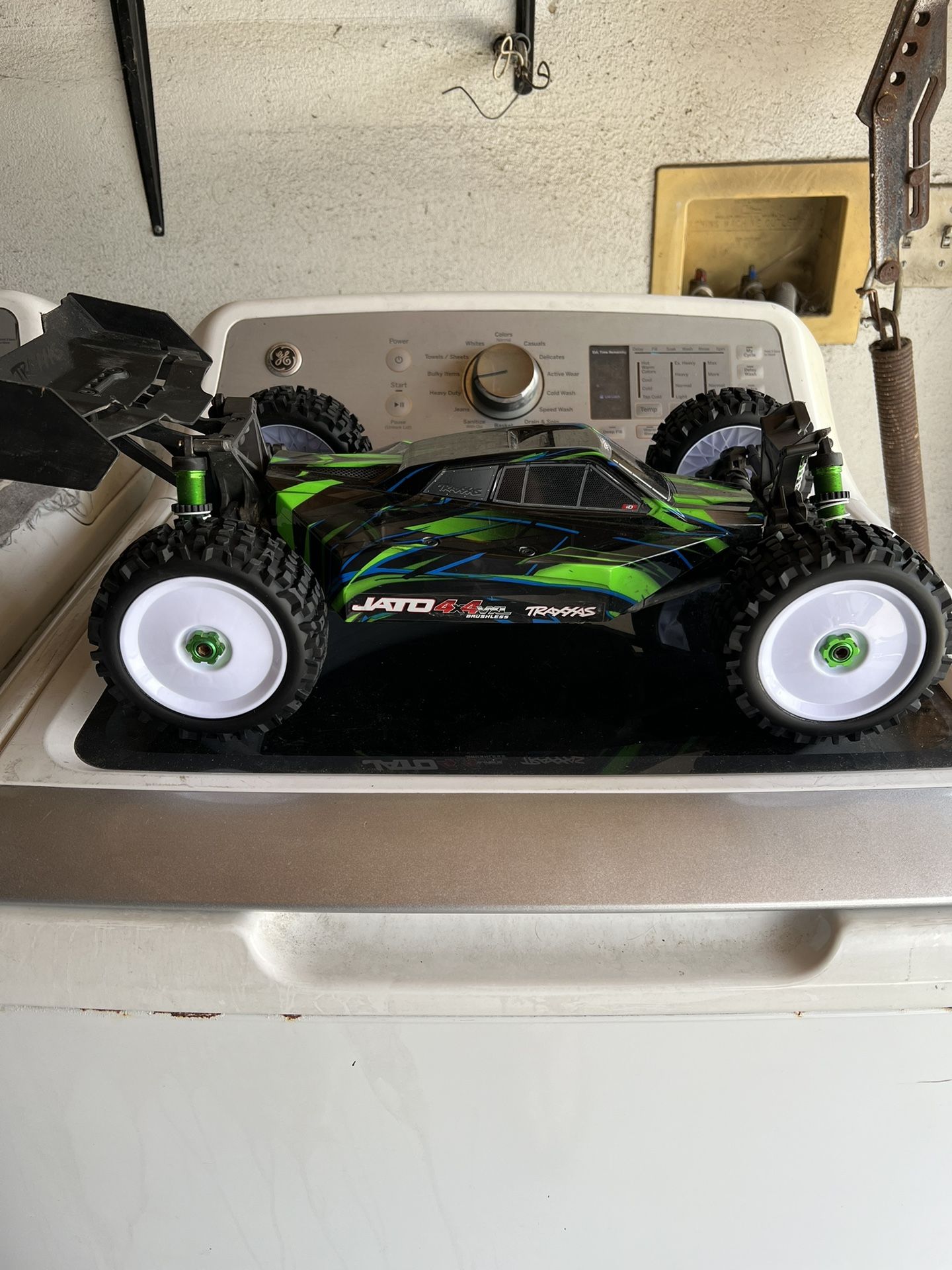 Traxxas Jato Vxl