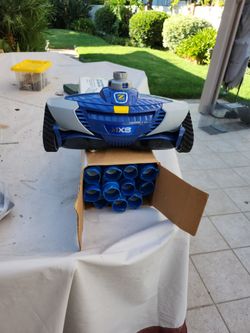 Zodiac MX8 Elite Scrubbing Swimming Pool Cleaner. PLEASE READ!