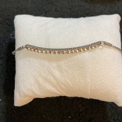 SILVER BRACELET 