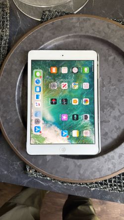 Apple Mini Gen 2
