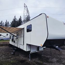 2017 Dunesport Firestorm Mancave 30SS