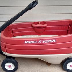 Wagon In Aurora 