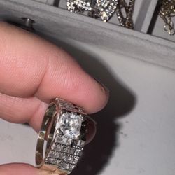 14 Carat White Gold 