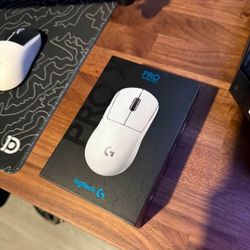 Logitech G Pro X Superlight 
