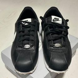 Nike Cortez