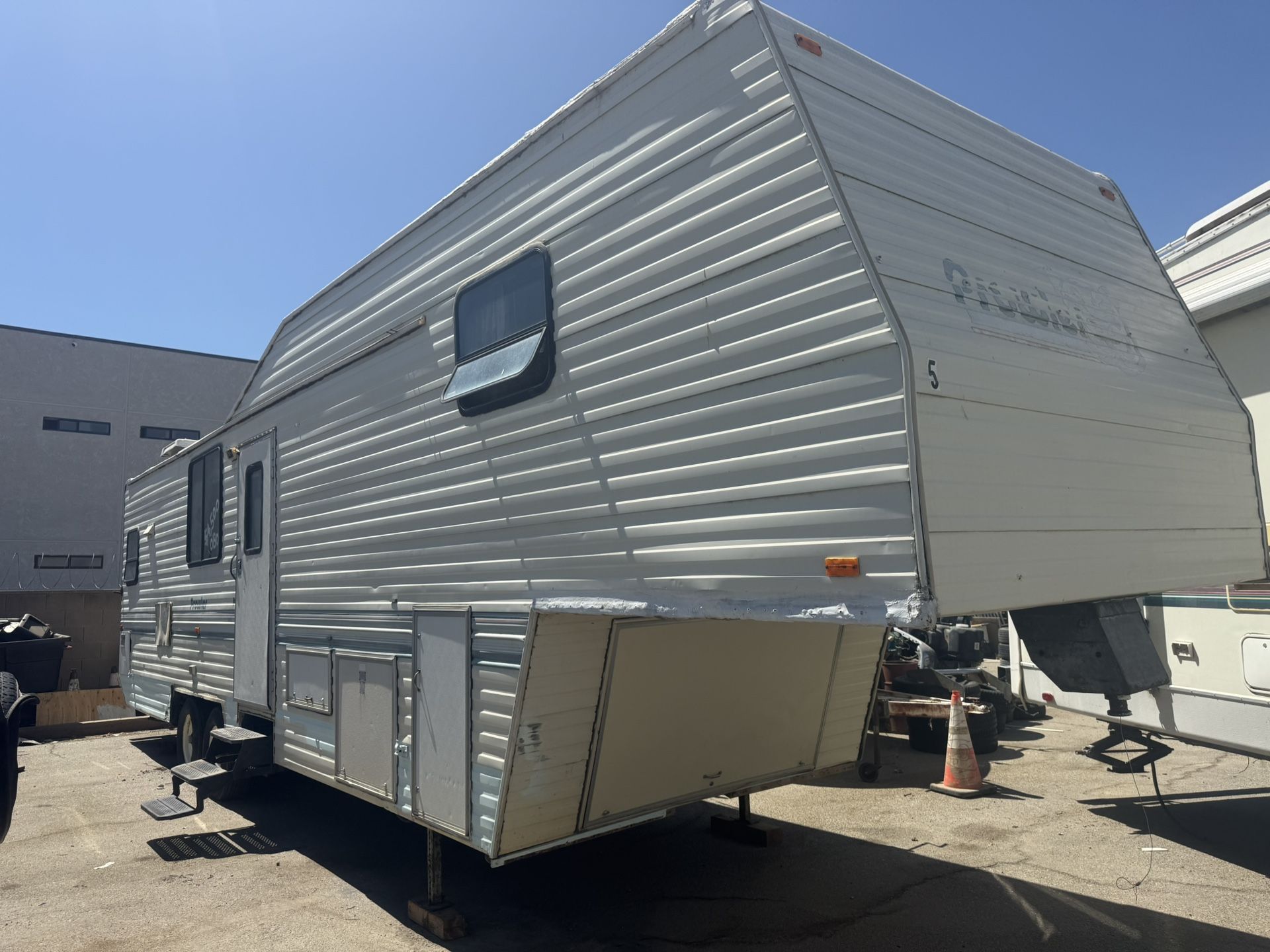 1994 Fleetwood Prowler