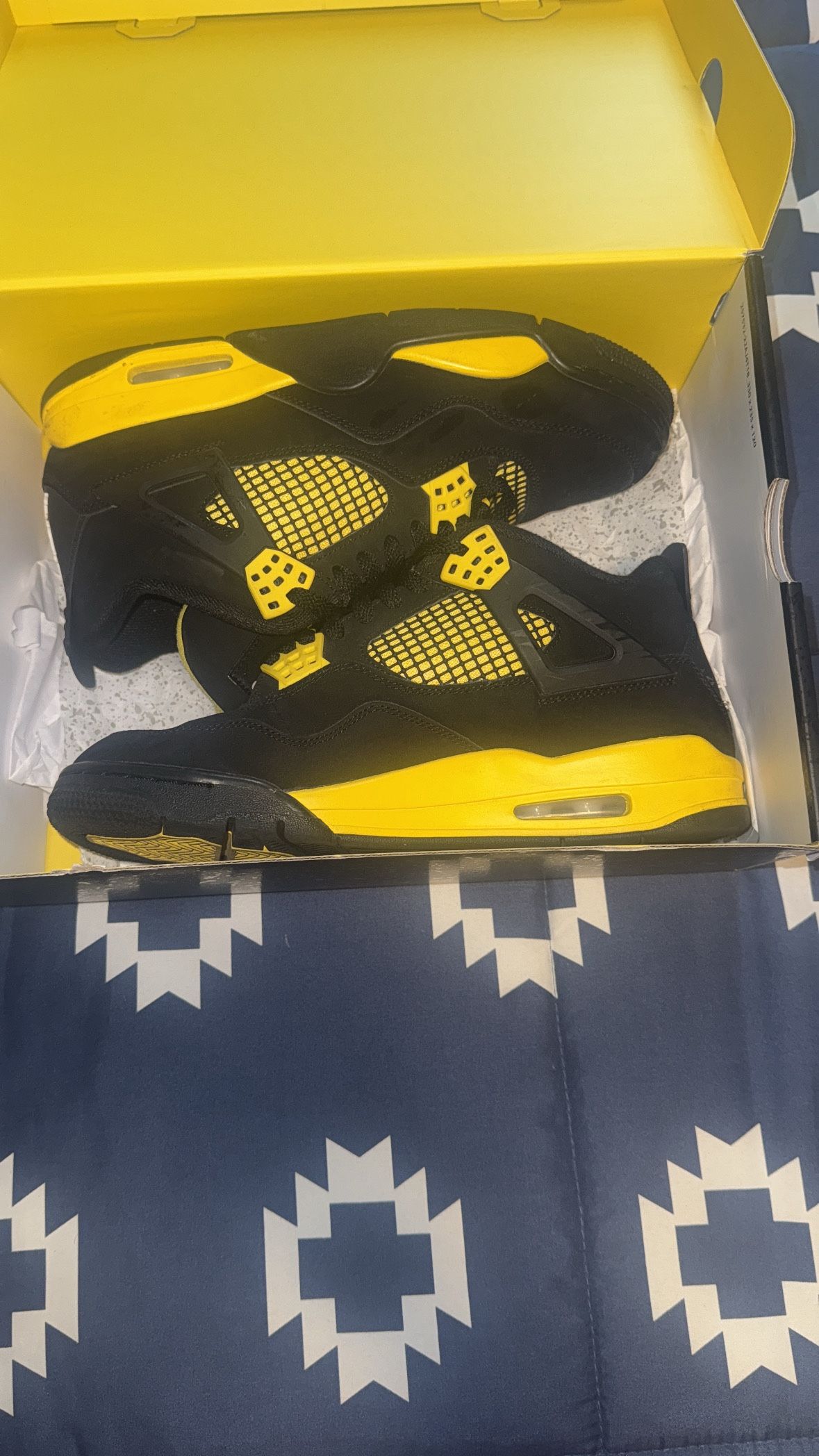 Jordan 4 sz 8.5