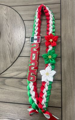Graduation lei