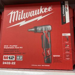 Milwaukee new Kit Pex expander m12