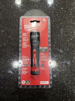 New Milwaukee LED Aluminum Flashlight
