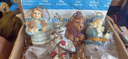Vintage wizard of oz ornaments