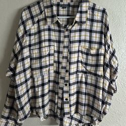 Women’s Flannel Oversized Cropped 