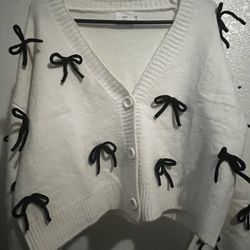 Cream Cardigan with Black Bow Details