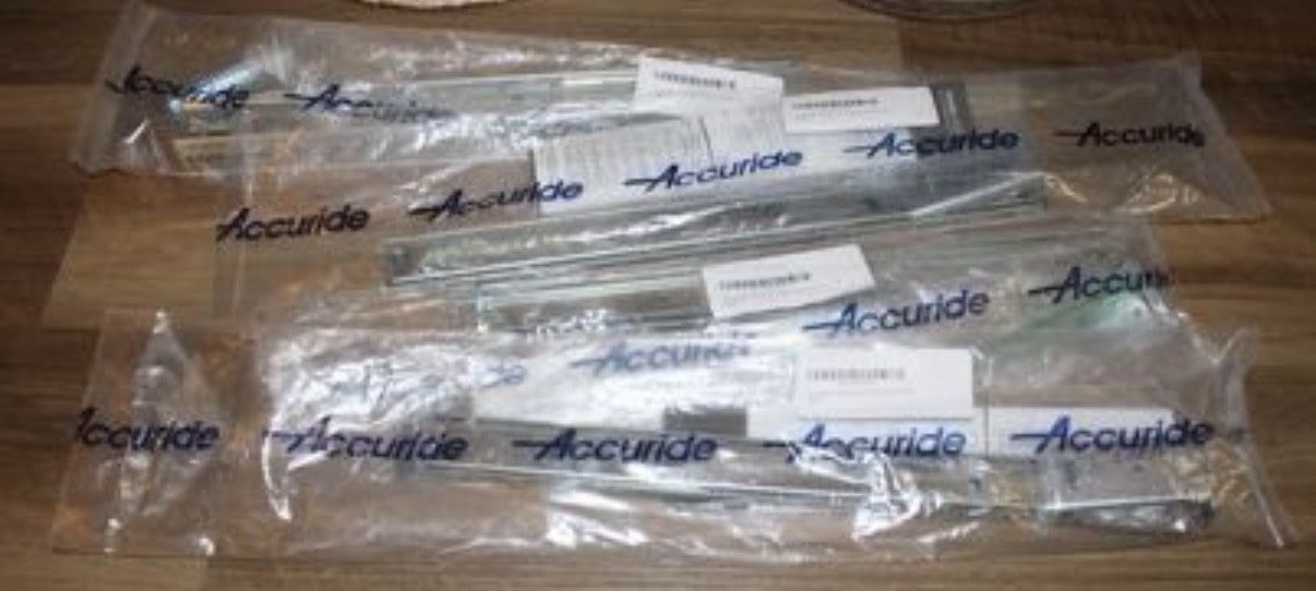 2 NEW Accuride Center Mount 15" Drawer Slides