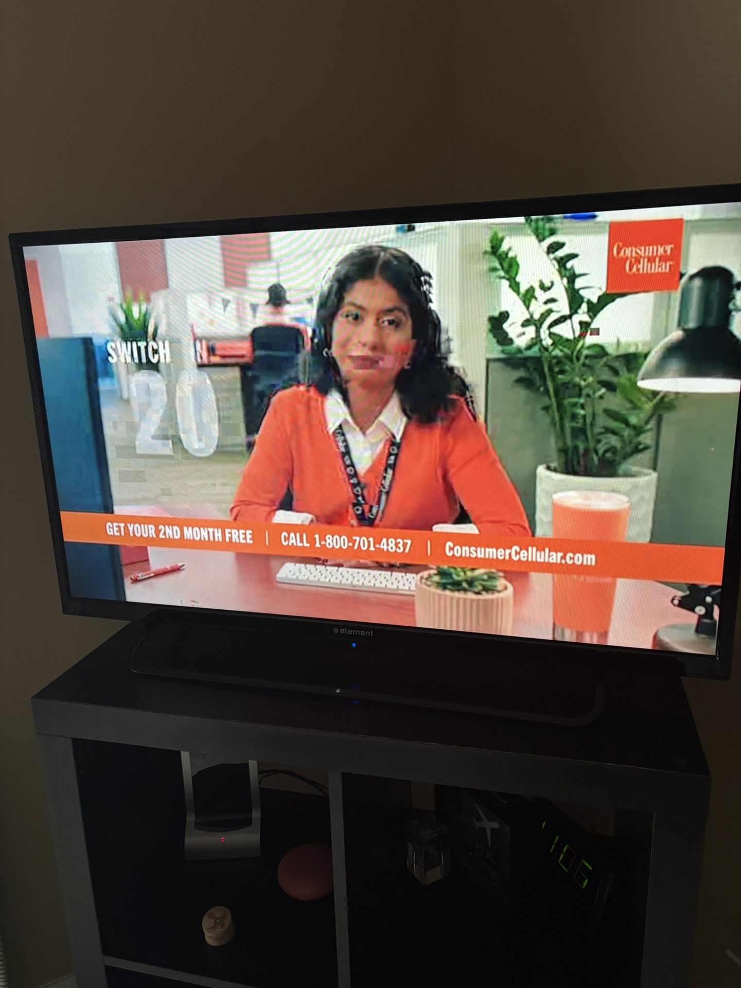 40 Inch Element Tv With Remote And Antenna