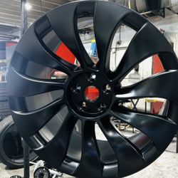 Painting Wheels Tesla 2004