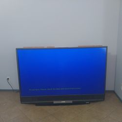 60" Tv MITSUBISHI 