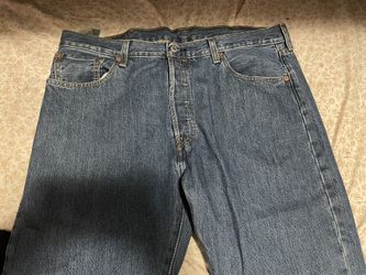 Levi’s 501 Blue Jeans - classic straight leg style