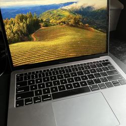 MacBook Air Mid-2019