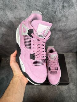 Jordan 4 Orchid size 10 (11.5W)
