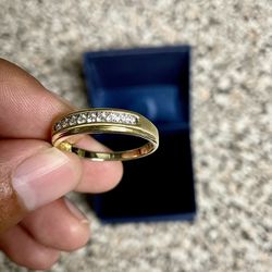 Gold & Diamond Ring  