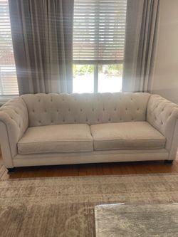 2 Sofas white color