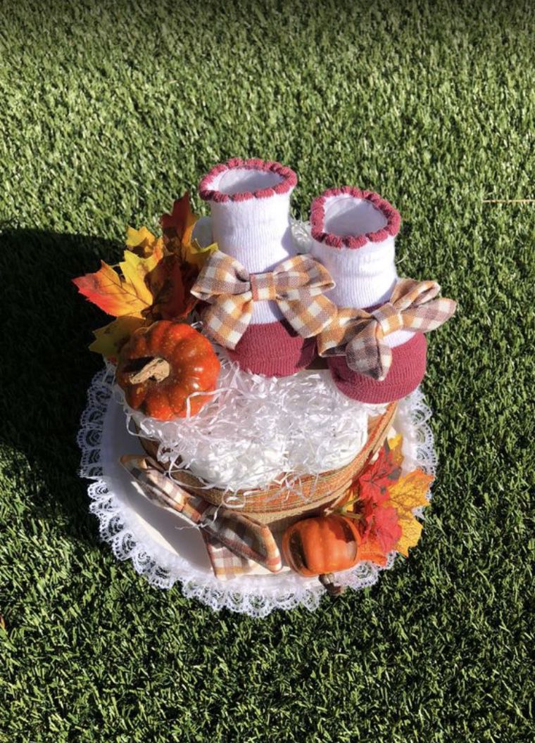 NEW! Small Diaper Cake, Autumn Themed, Fall Diaper Cake, One Layer Diaper Cake, Baby Shower, Baby Gift, Baby Girl, Mom to be Gift