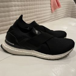 Adidas Ultra Boost Tennis Shoes