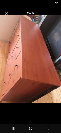 Hemnes Dresser With 8 drawer
