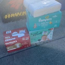 Pampers / Diapers 