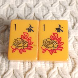 VINTAGE MAH JONG CHINESE TILES Brooch Pin Costume Jewelry Bakelite Yellow Asian 