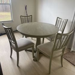 round table with 4 chairs