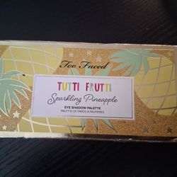 Too Faced Makeup Pallette 
