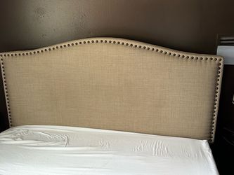Queen size bed