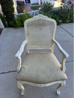 FREE6 French Arm chairs
