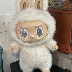 Pop mart The Monster Angel In Clouds